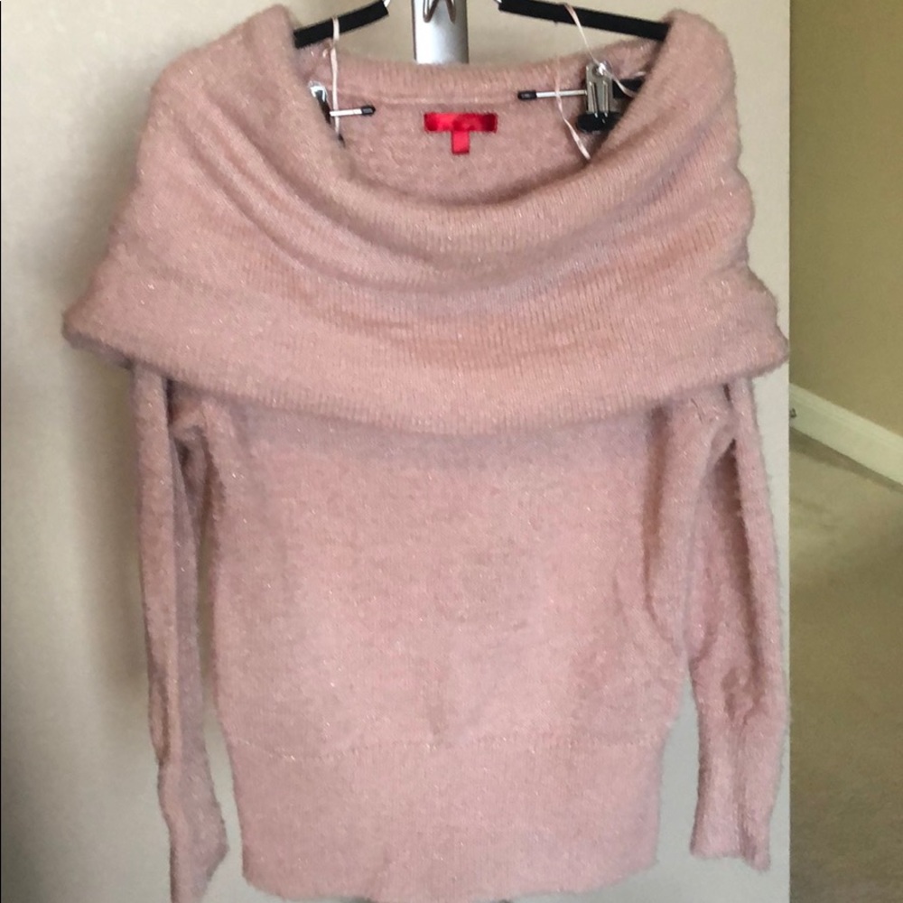Beautiful JLo sweater